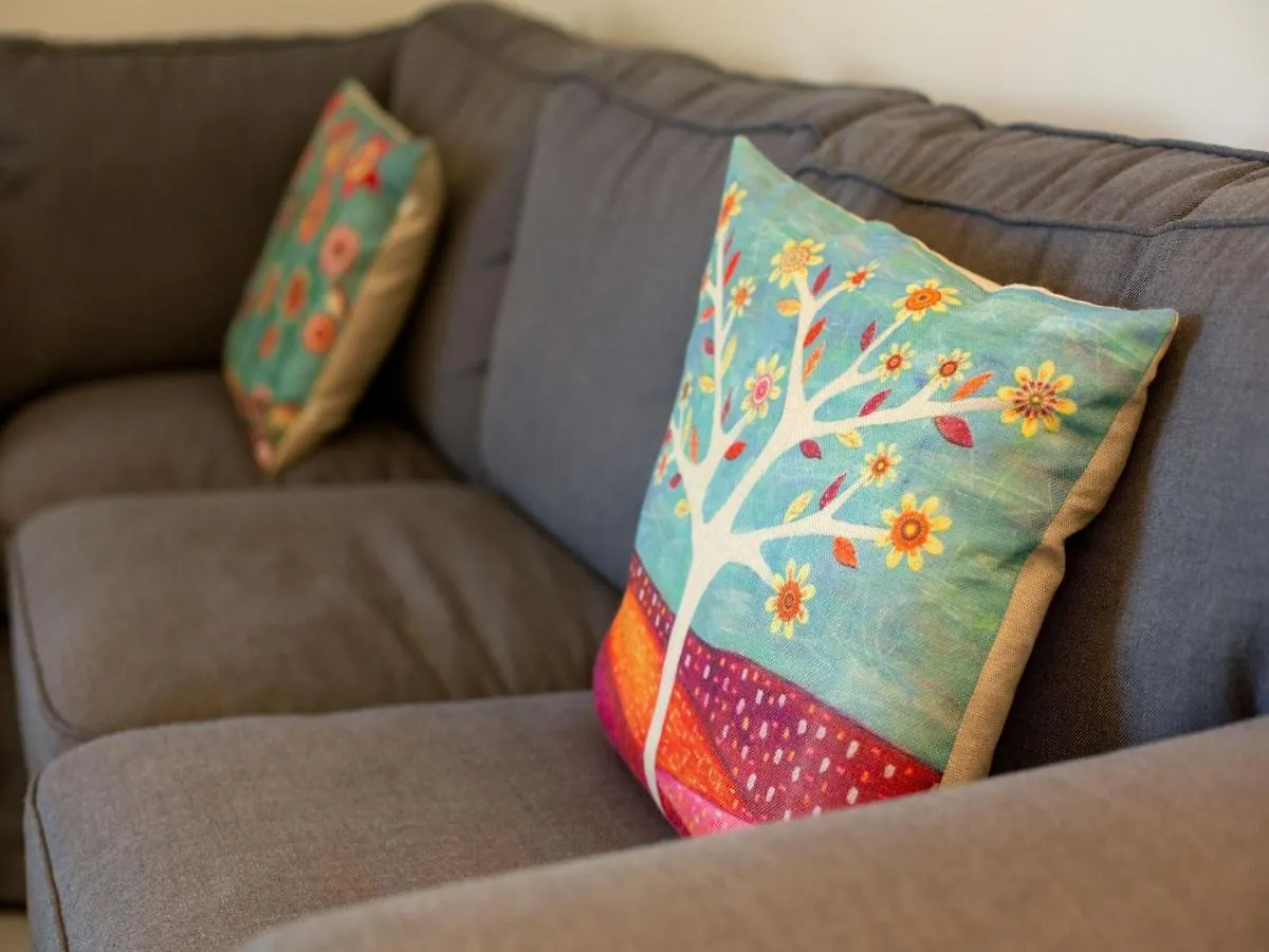 Belvilla By Oyo Apartment In רוקאוטס דה מר ספרד